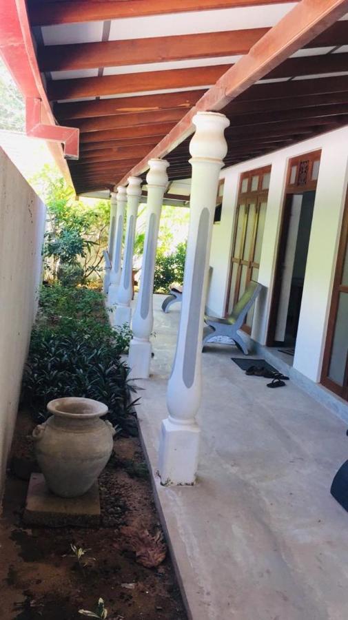 Villa Ceylon Home Unawatuna Luaran gambar